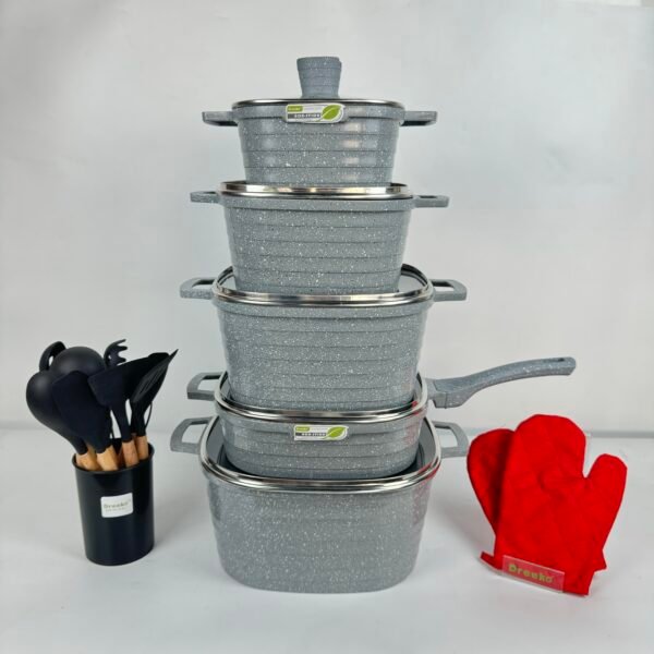 Square-shaped Cookware Set